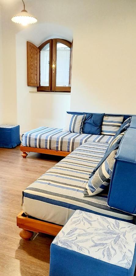 Casa Vacanze "Alcentro" Асизи Екстериор снимка