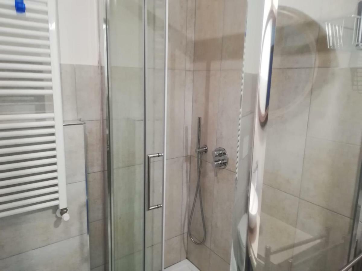 Casa Vacanze "Alcentro" Асизи Екстериор снимка
